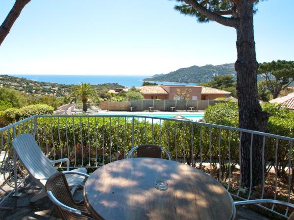 Résidence Marina Di Santa Giulia : photo 7 de la chambre villa classique 1 chambre - vue sur mer