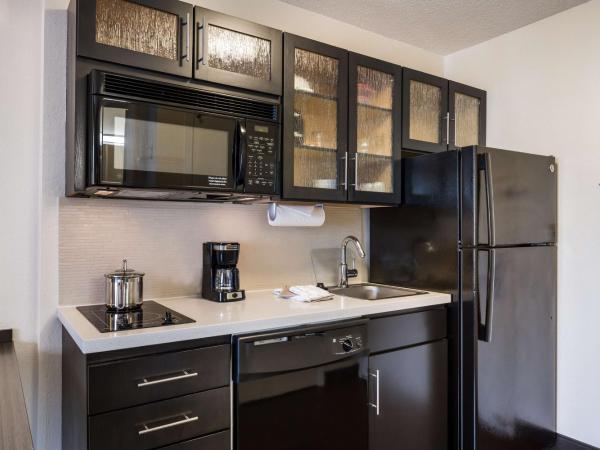 Sonesta Simply Suites Dallas Galleria : photo 8 de la chambre suite lit queen-size 1 chambre