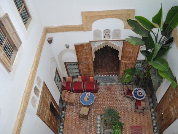 Riad Kasbah : photo 6 de la chambre chambre double deluxe (2 adultes + 1 enfant)