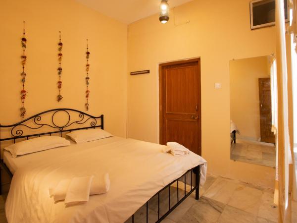 Hostel Mantra : photo 1 de la chambre standard double bed private room ensuite