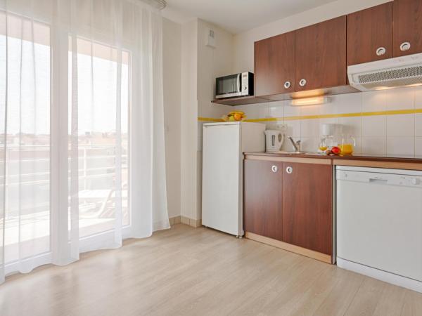 Zenitude Hôtel-Résidences Béziers Centre : photo 7 de la chambre appartement 1 chambre