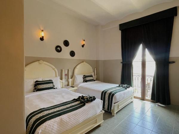 Hotel Casona Oaxaca : photo 2 de la chambre chambre double deluxe avec balcon