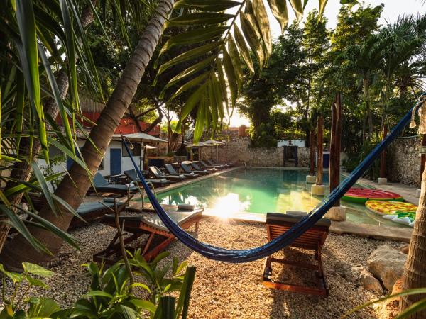 Che Nomadas Mérida Hostel Adults Only : photo 3 de la chambre lit dans dortoir féminin