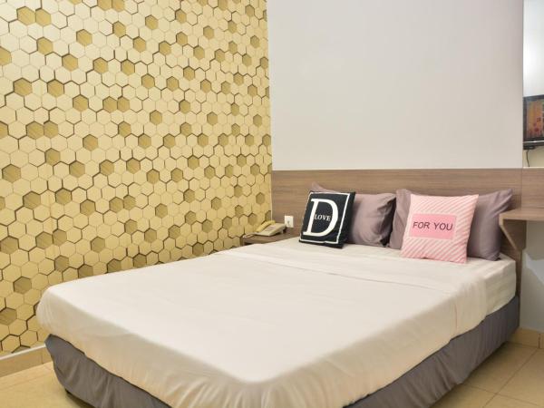 DUTA HOTEL : photo 1 de la chambre chambre lit queen-size