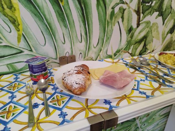 ROOMS alCentro : photo 5 de la chambre chambre triple standard