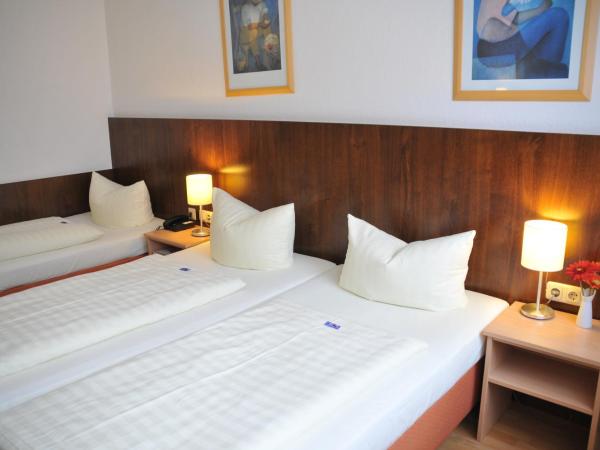 Hotel Italia : photo 1 de la chambre chambre triple