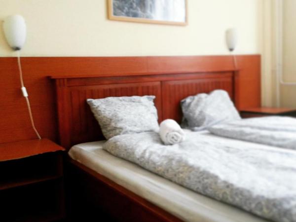 Carmen Pension : photo 8 de la chambre chambre double ou lits jumeaux