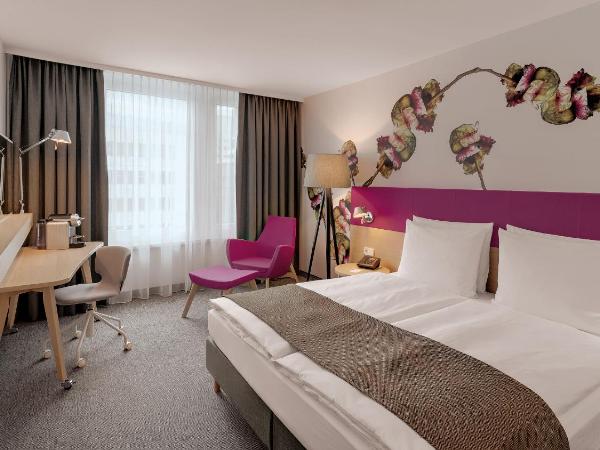 Holiday Inn Frankfurt - Alte Oper, an IHG Hotel : photo 1 de la chambre chambre deluxe double ou lits jumeaux