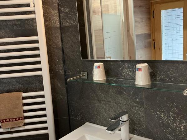 Chalet l'Aiglon : photo 3 de la chambre chambre double