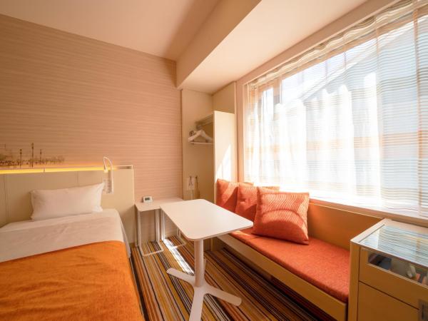 Ours Inn Hankyu : photo 5 de la chambre chambre triple 5ème Étage - non-fumeurs