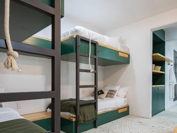 Sleeps 9, Outdoor Space, PingPong Table, in Villa : photo 5 de la chambre appartement