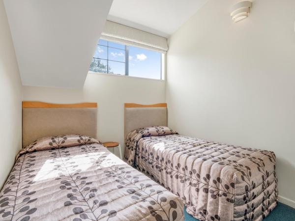 Capital Lodge Motor Inn : photo 9 de la chambre chambre familiale