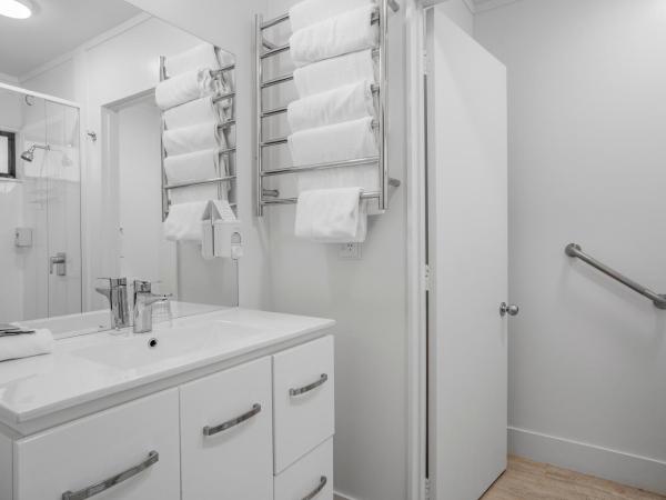 Capital Lodge Motor Inn : photo 6 de la chambre chambre familiale