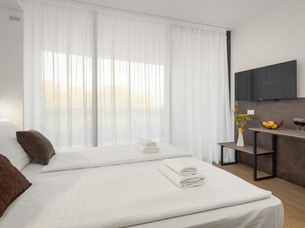 Residence Del Mar Emotion : photo 7 de la chambre appartement 1 chambre avec balcon (4 personnes)