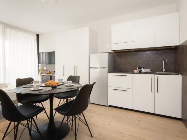 Residence Del Mar Emotion : photo 1 de la chambre appartement 1 chambre avec balcon (4 personnes)