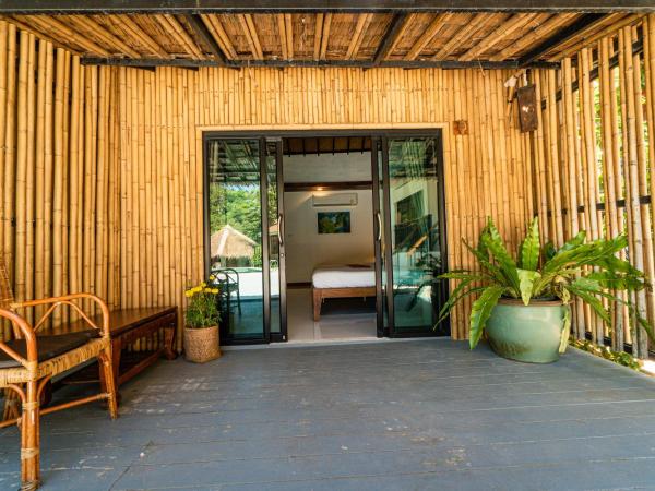 Chunut House Resort : photo 1 de la chambre deluxe bamboo room