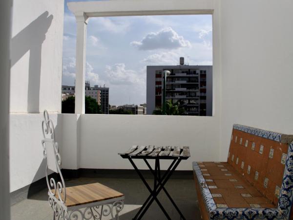 Casa Xanadu Seville - Boutique rooms with terraces : photo 8 de la chambre chambre lits jumeaux avec terrasse