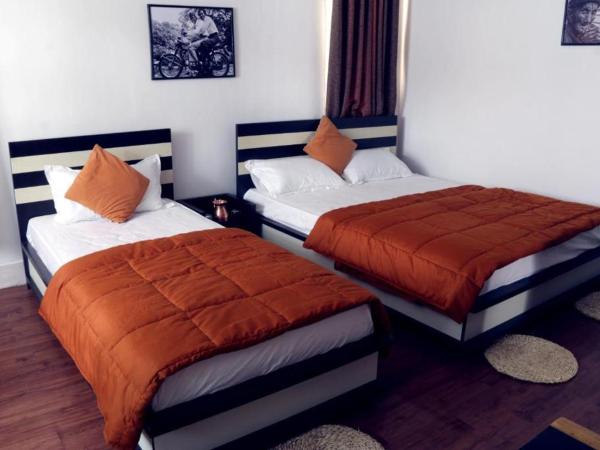 The Majestic Bed & Breakfast : photo 3 de la chambre chambre double ou lits jumeaux avec salle de bains privative