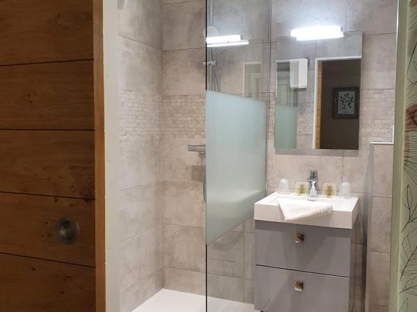 Hôtel Restaurant Ferme de la Grande Cour : photo 3 de la chambre chambre double supérieure