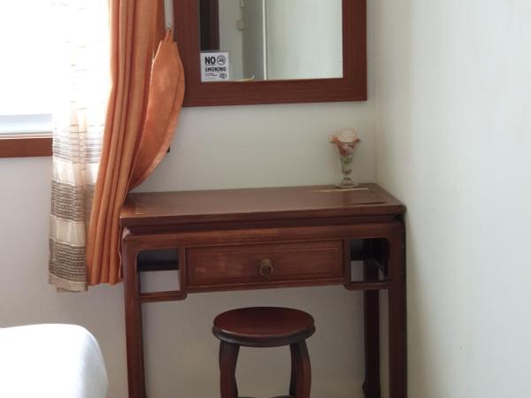 Klai Hat Inn : photo 5 de la chambre chambre lits jumeaux avec salle de bains