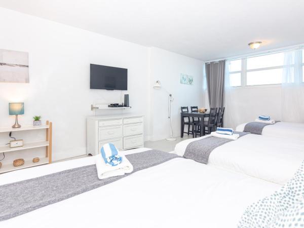 Girasole Apartments : photo 2 de la chambre studio familial