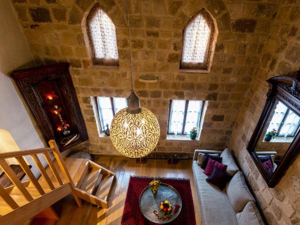 Kókkini Porta Rossa : photo 3 de la chambre suite lit king-size avec baignoire spa - gulbin