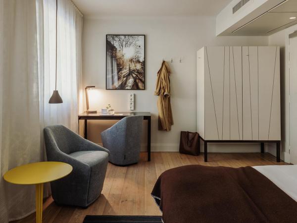 Hotel Skeppsholmen, Stockholm, a Member of Design Hotels : photo 1 de la chambre chambre lit king-size supérieure