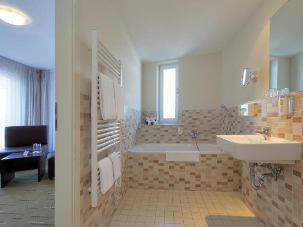 Best Western Hotel am Spittelmarkt : photo 4 de la chambre chambre quadruple avec lit double