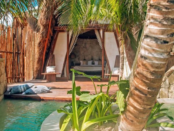 Ikal Tulum Hotel : photo 1 de la chambre suite côté océan avec petite piscine