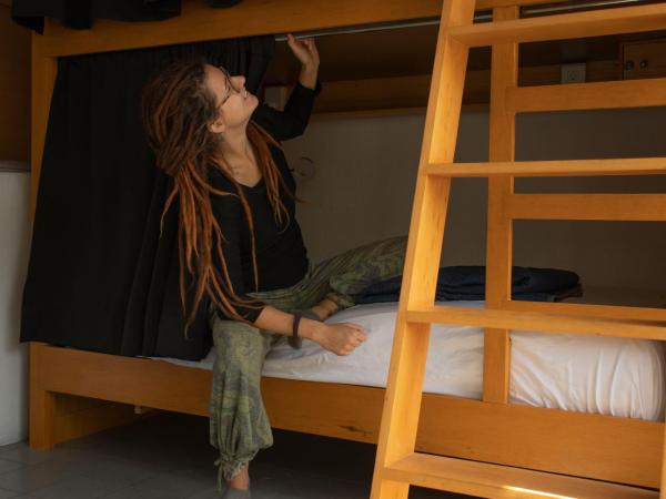 Leveli Coliving : photo 4 de la chambre lit superposé dans dortoir mixte