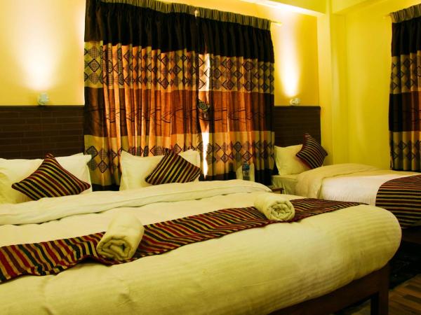 Hotel Adam : photo 3 de la chambre chambre familiale