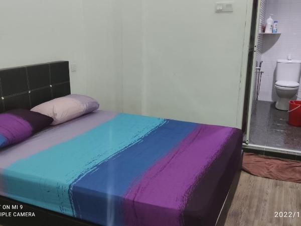 BENUTHOMESTAY : photo 1 de la chambre petite chambre double