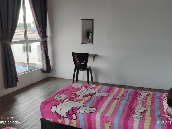 BENUTHOMESTAY : photo 4 de la chambre chambre double ou lits jumeaux - vue sur ville