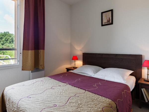 Lagrange Vacances Le Clos des Vignes : photo 4 de la chambre appartement 1 chambre (4 adultes)