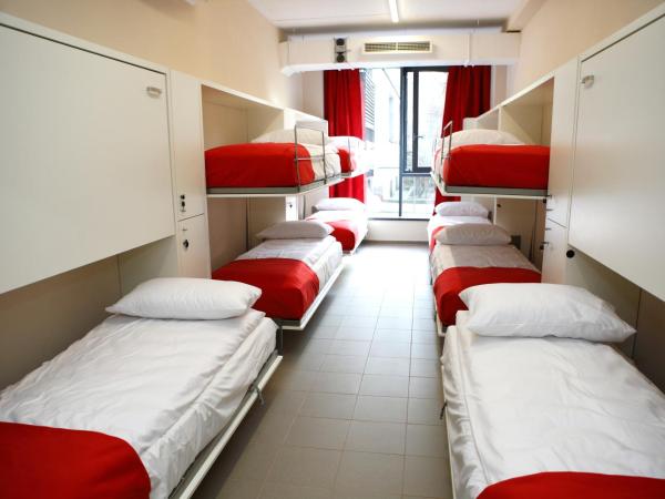 City Express Hostel : photo 4 de la chambre lit dans dortoir mixte de 6 lits