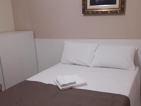 BH EXPO SUITES & KITNETES : photo 2 de la chambre chambre double