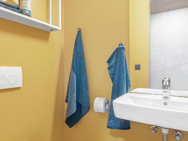 Student Hostel : photo 3 de la chambre chambre lits jumeaux deluxe avec salle de bains privative