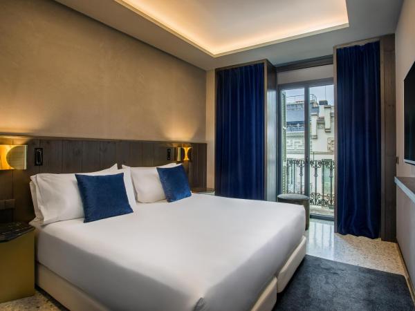 Room Mate Gerard : photo 1 de la chambre suite junior
