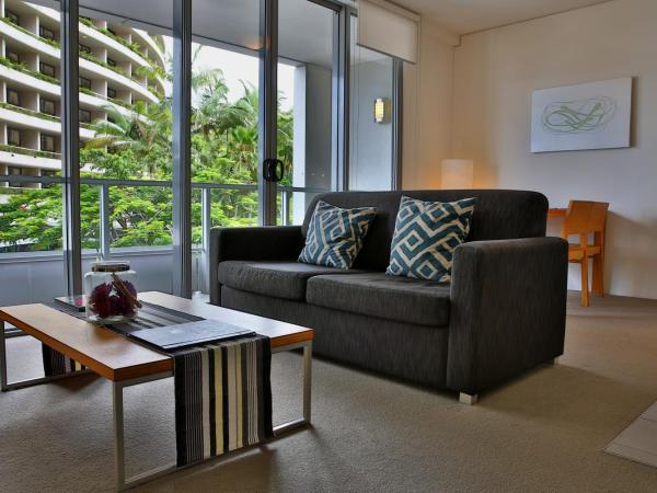 Cairns Private Apartments : photo 10 de la chambre appartement 1 chambre - vue sur jardin