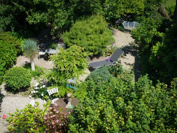 Logis Saint-Léonard : photo 9 de la chambre chambre double - mansardée