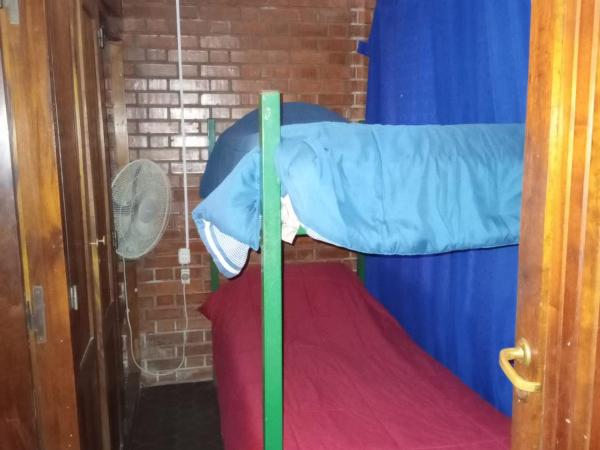 OlasHostel : photo 10 de la chambre chambre double avec patio