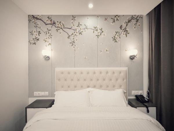 KYRIAD ROUEN SUD - Sotteville les Rouen : photo 9 de la chambre hébergement standard - 1 lit double