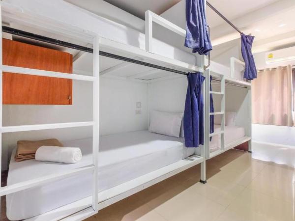 The Little Nest Phuket : photo 3 de la chambre lit dans dortoir mixte de 8 lits 