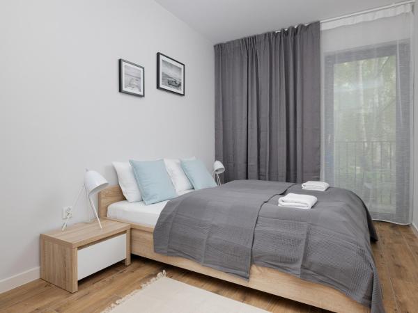 Podczele Seashore SPA & Jacuzzi Apartments with Parking by Noclegi Renters : photo 9 de la chambre appartement