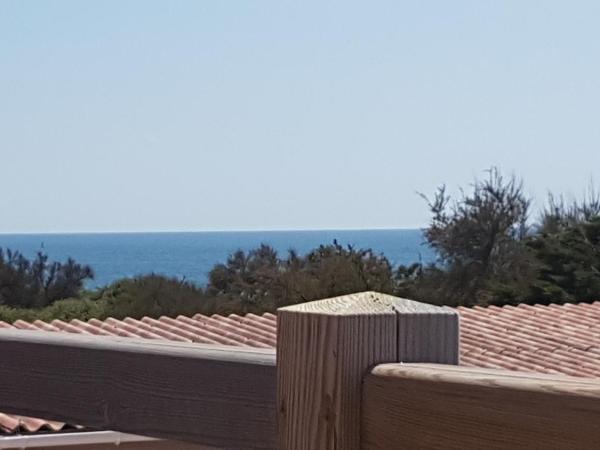 La Vigie Vacances : photo 2 de la chambre appartement 1 chambre - vue latérale sur mer