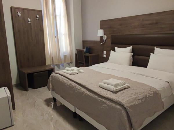 SQUARE HOTEL : photo 5 de la chambre chambre double standard