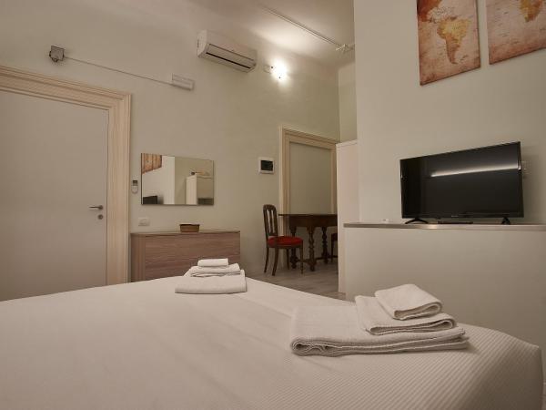 Cuore di Bologna Suites : photo 2 de la chambre studio