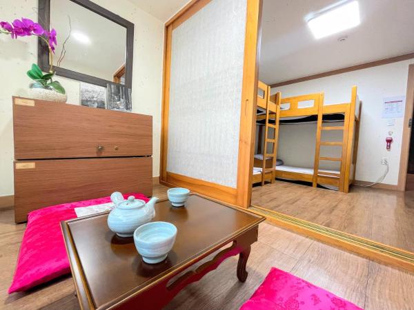 Cocoa Guesthouse : photo 2 de la chambre chambre quadruple