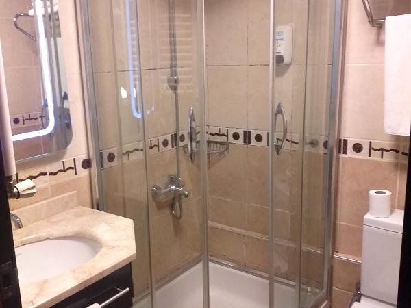 ZEO HOTEL merter : photo 2 de la chambre chambre familiale