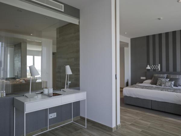 Hotel Boutique Balandret : photo 4 de la chambre suite junior - vue sur mer